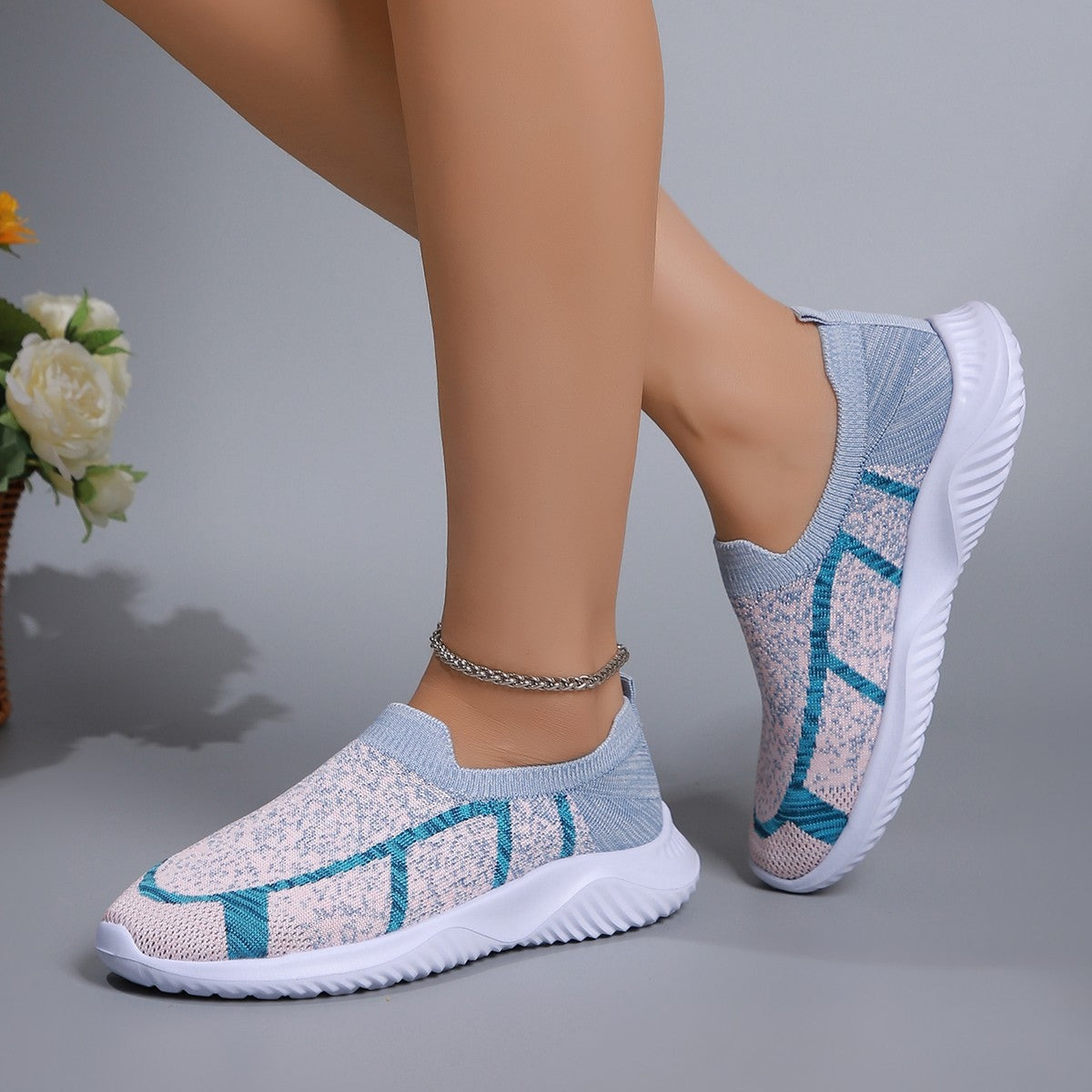 Breathable Mesh Round Toe Sneakers - Shimmervee