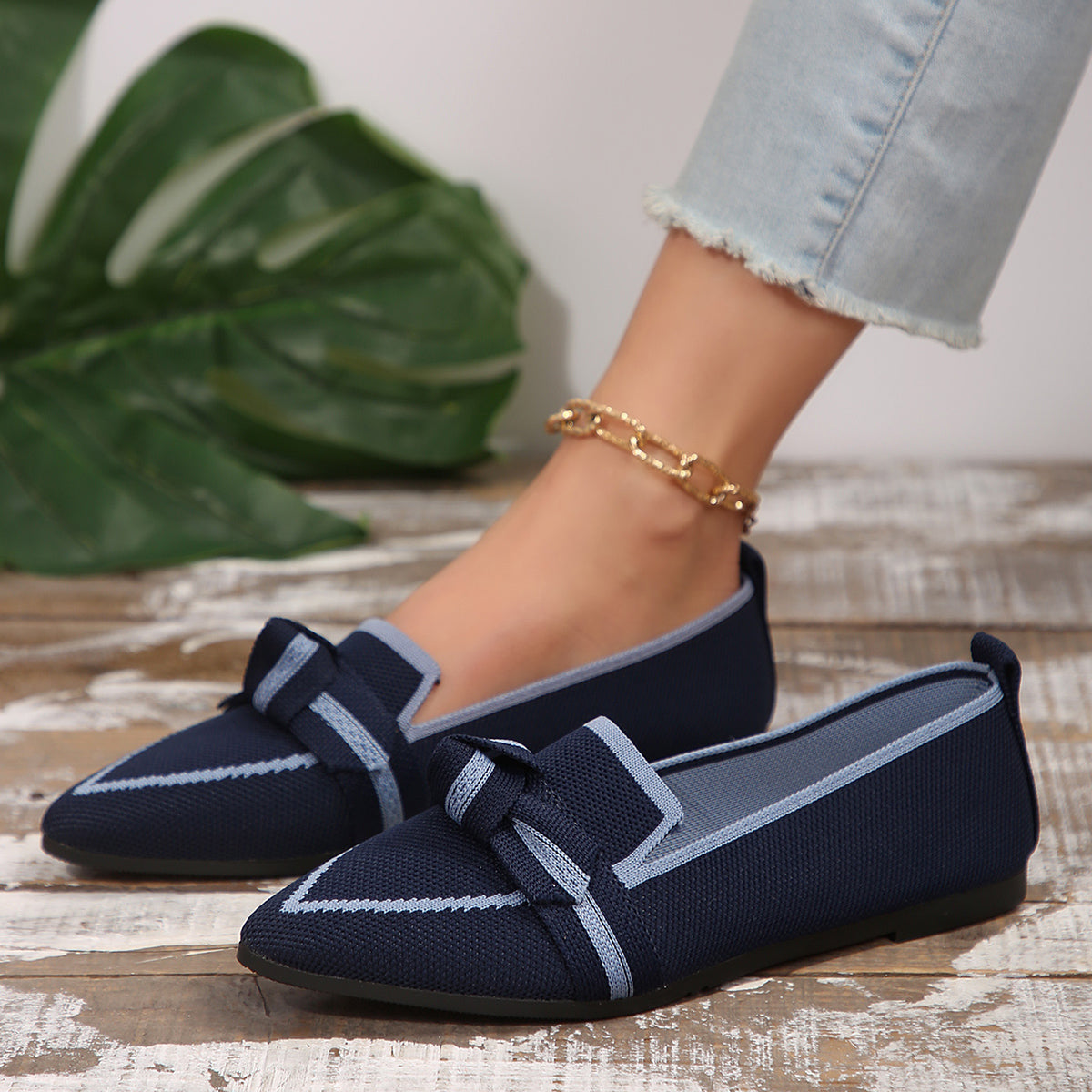 Bow Contrast Trim Point Toe Loafers - Shimmervee