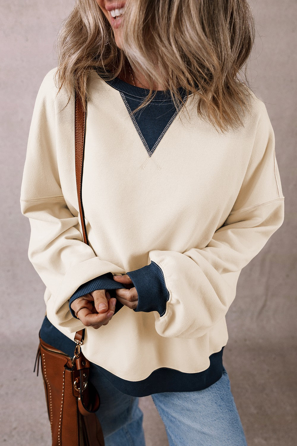 Contrast Round Neck Long Sleeve Sweatshirt