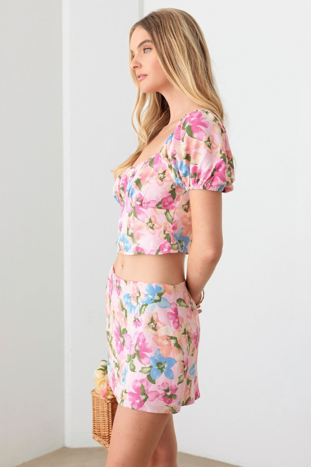 Le Lis Floral Puff Sleeve Crop Top and Mini Skirt Set - Shimmervee