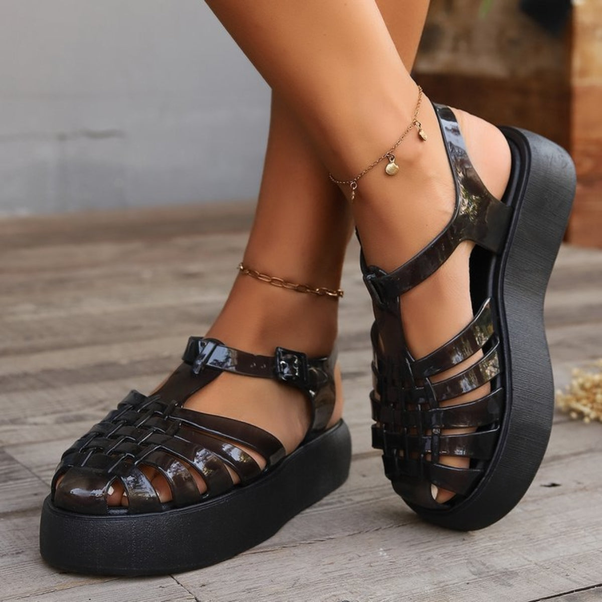 Plastic Woven Platform Sandals - Shimmervee