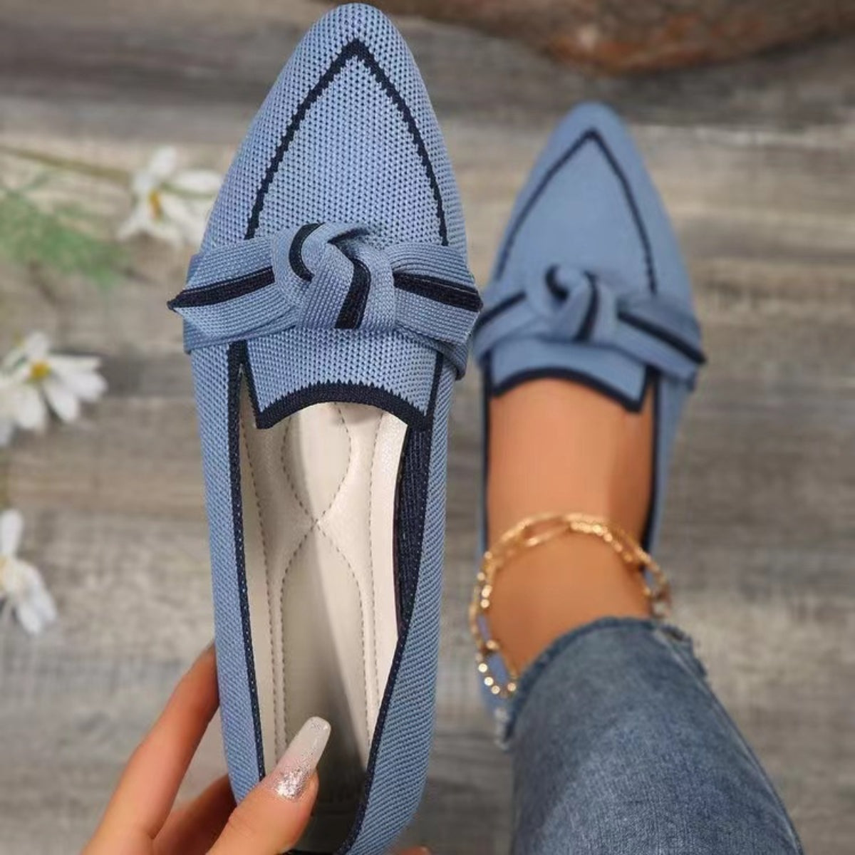 Bow Contrast Trim Point Toe Loafers - Shimmervee