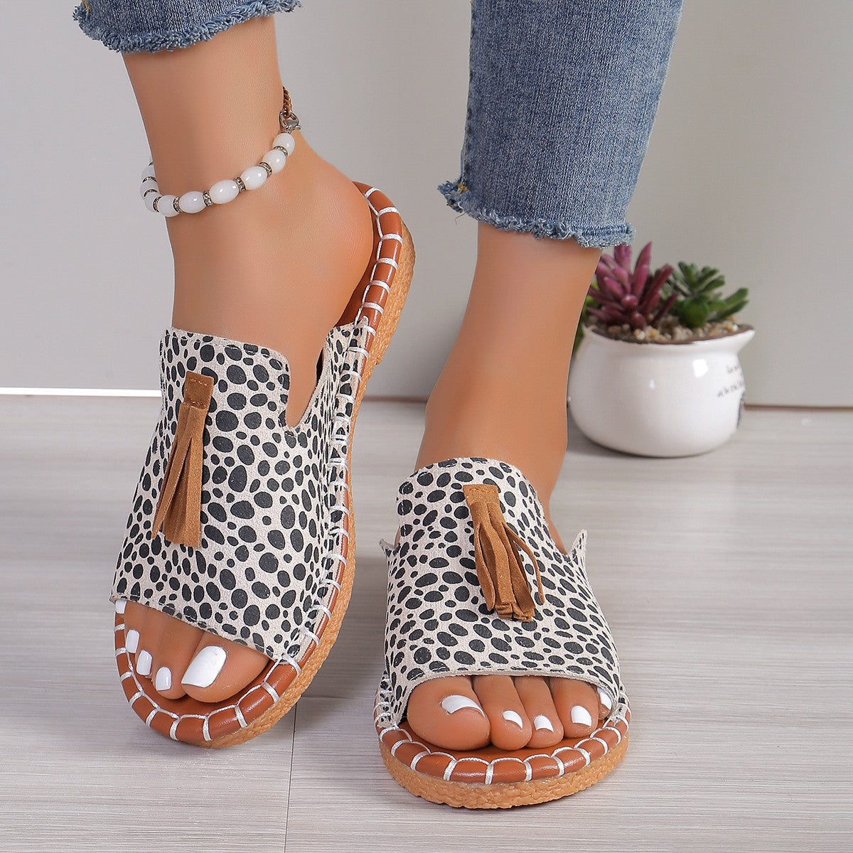 Fringe Leopard Open Toe Sandals - Shimmervee