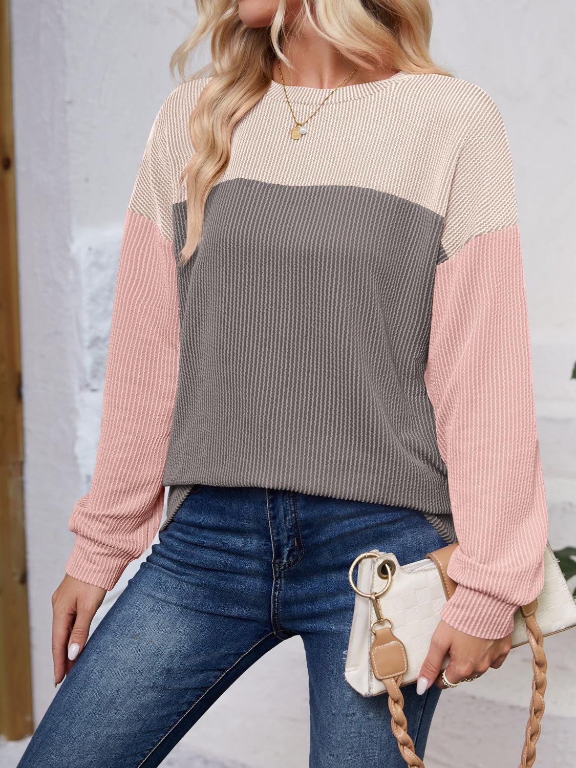 Lovelet Color Block Round Neck Long Sleeve Sweatshirt - Shimmervee